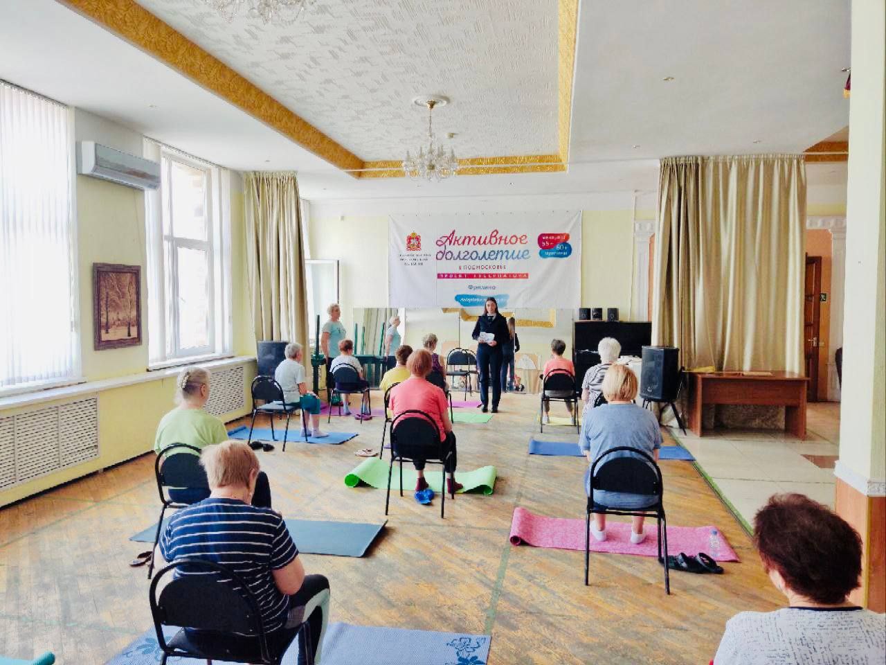 Сотрудники Госавтоинспекции напомнили участникам клуба «Активное долголетие» о дорожной безопасности⚠️