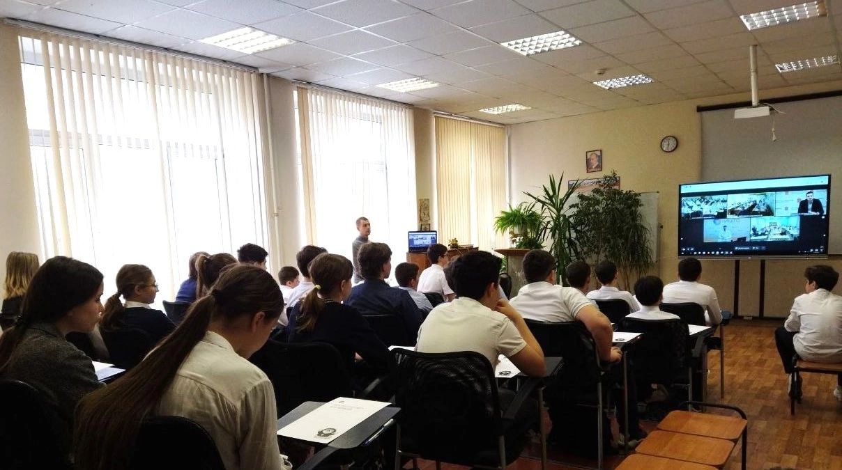 17 апреля 2024 г. АНО «ИЦТО» совместно с Министерством образования Московской области провел третий открытый урок «Цифровая грамотность и кибербезопасность»