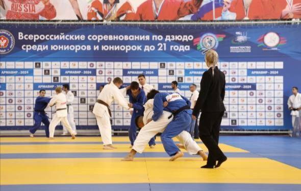 В Армавире прошли Всероссийские соревнования по дзюдо среди юниоров до 21 года.