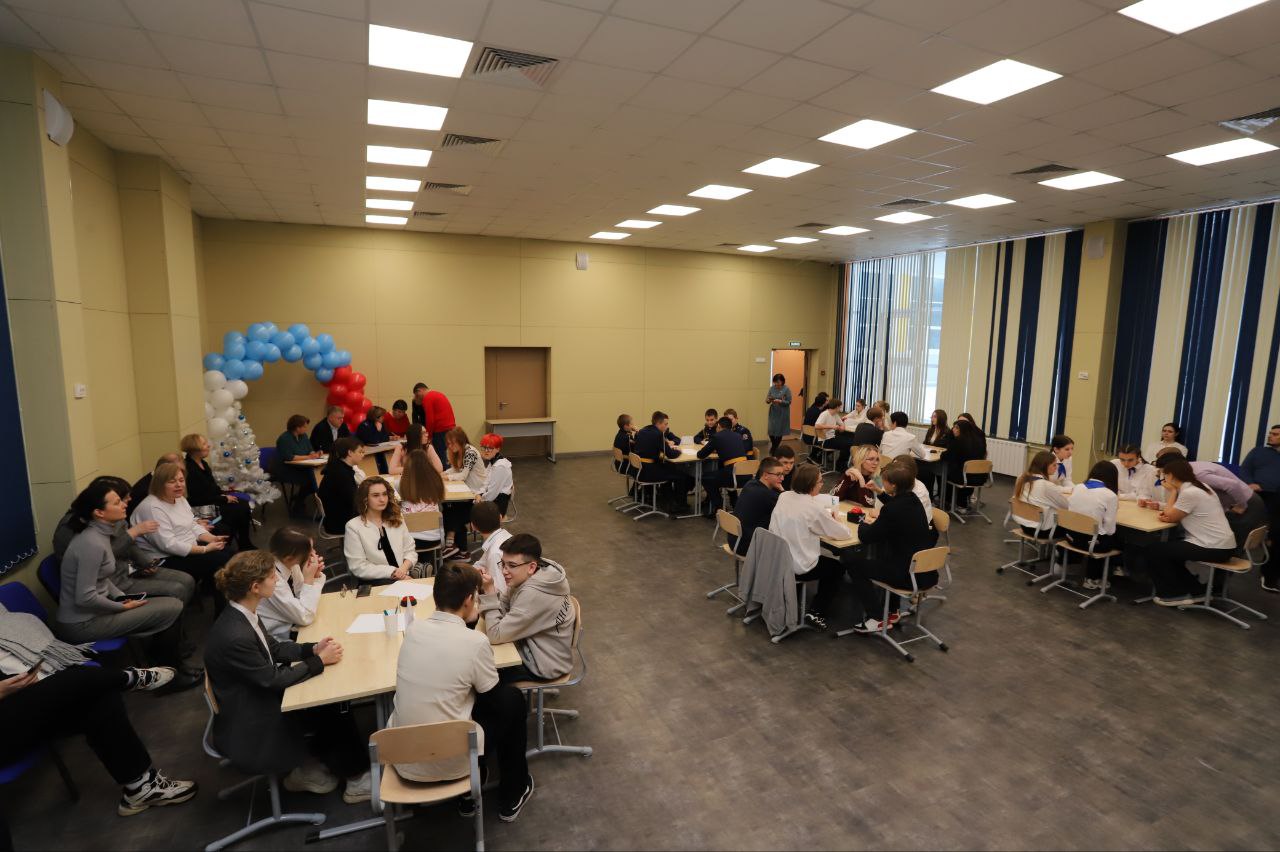 Интеллектуальная битва за знание Конституции! 🧠🇷🇺