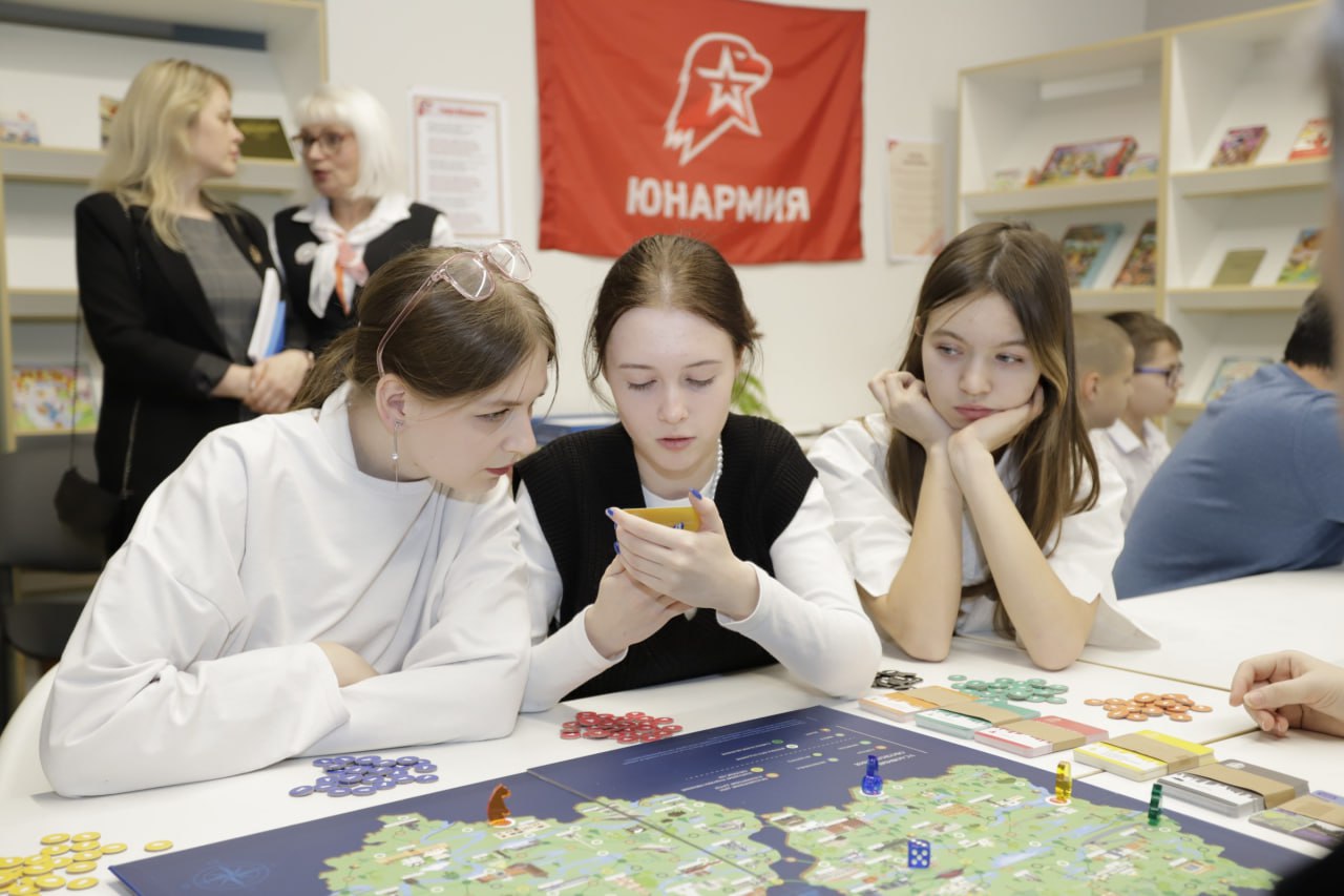 Школьники Наукограда попробовали свои силы в новой краеведческой игре «Моё Подмосковье»