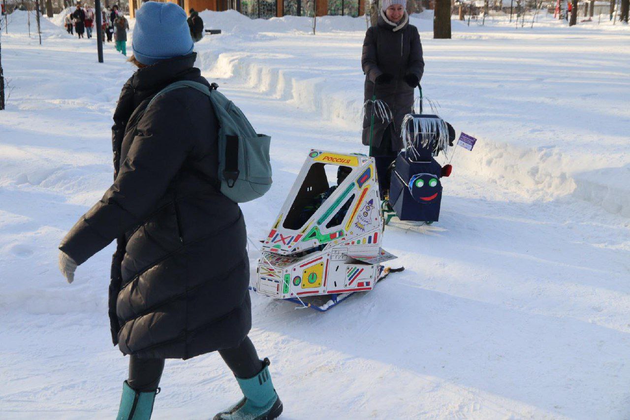 Яркий, волшебный зимний фестиваль «Парад санок «Снеговерть 2024» прошел 10 февраля в Фрязинском Лесопарке