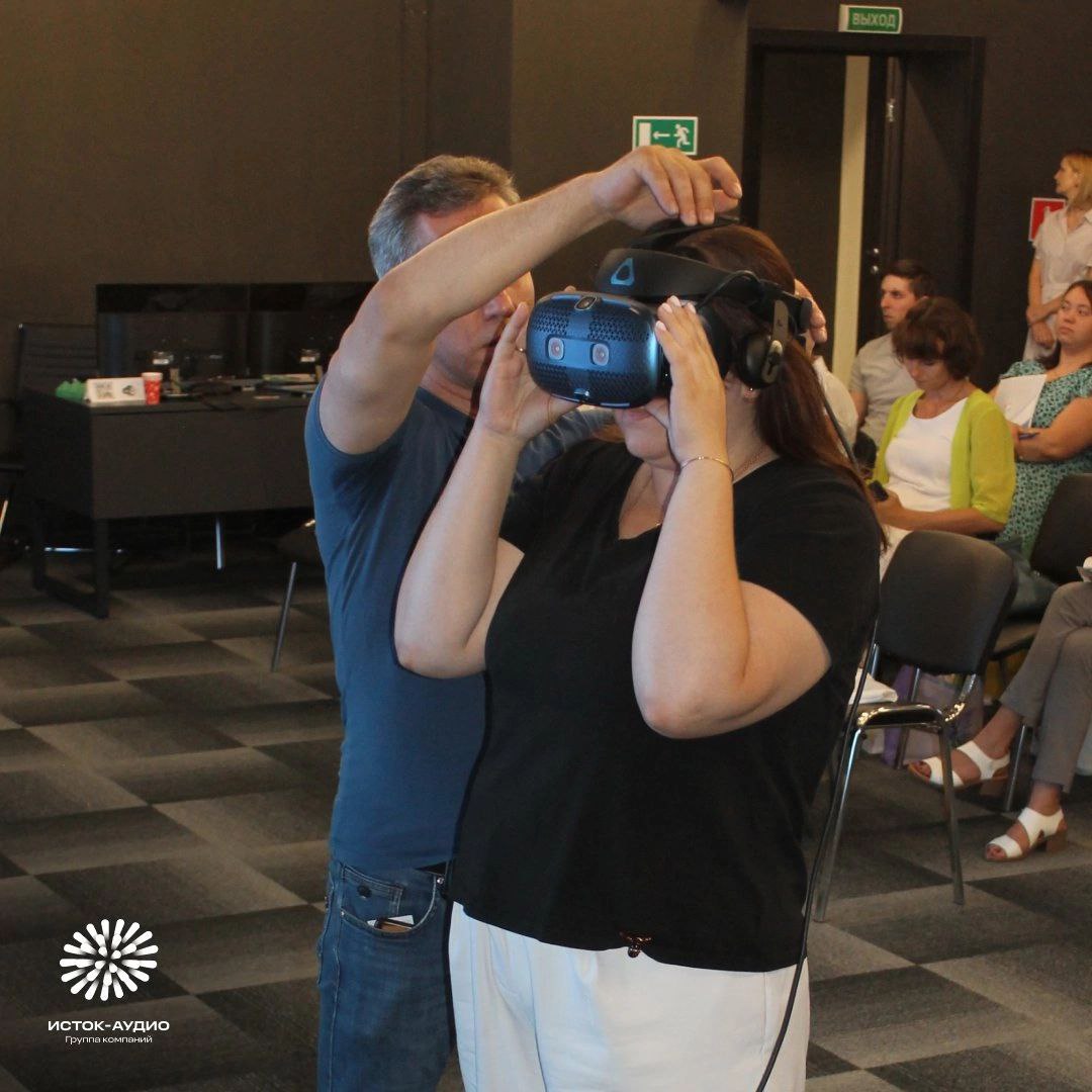 Группа компаний «Исток-Аудио» совместно с Фондом гуманитарных и просветительских инициатив «ЗНАНИЕ» провели семинар для специалистов медицинских и социальных учреждений Липецкой области