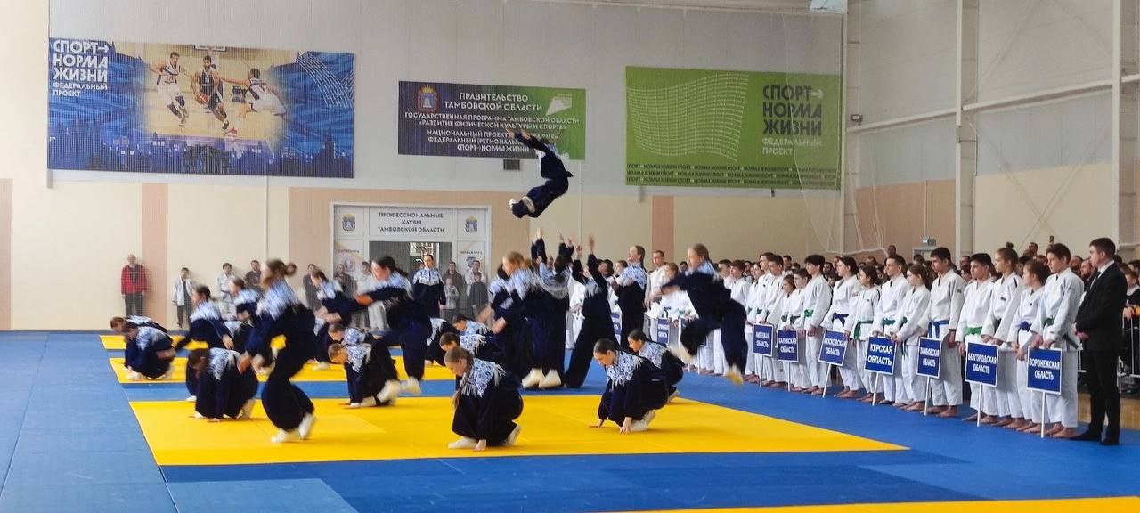 Настоящий триумф фрязинских дзюдоистов состоялся на первенстве ЦФО по дзюдо среди юношей до 15 лет!