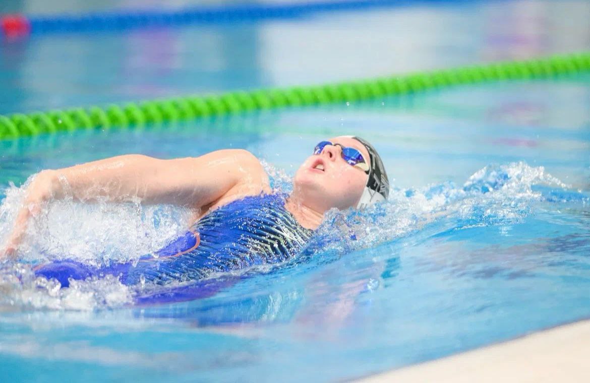 Мастер спорта из Фрязино завоевала серебро на престижных соревнованиях по плаванию!