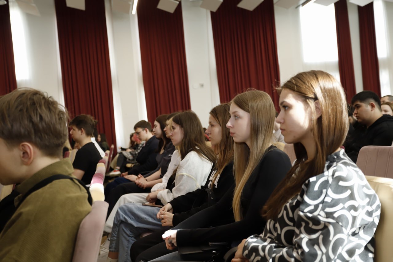 Всероссийская акция «100 баллов для победы» прошла в Наукограде в десятый раз