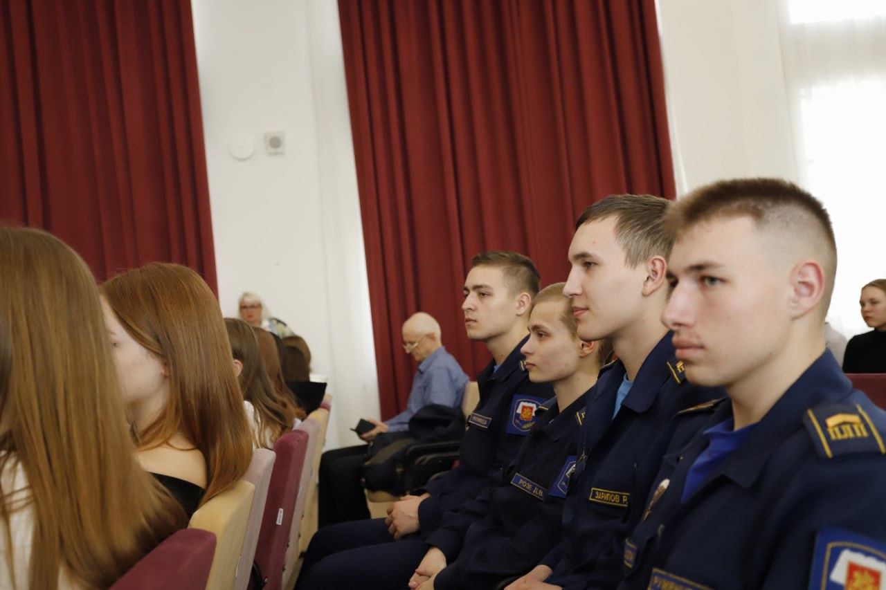 Всероссийская акция «100 баллов для победы» прошла в Наукограде в десятый раз