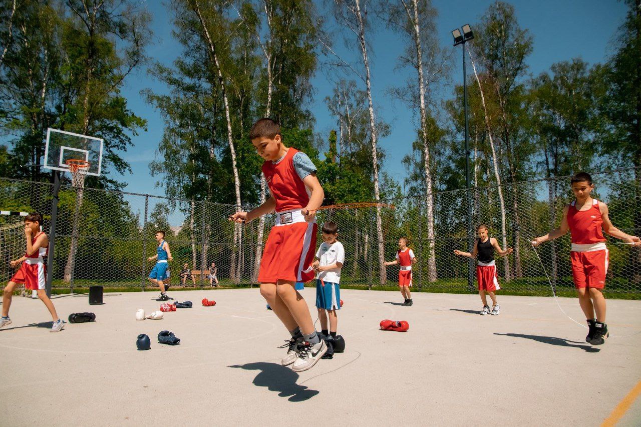 Во Фрязинском лесопарке прошло областное мероприятие «Ярко в парках», посвященное дню Подмосковных парков!