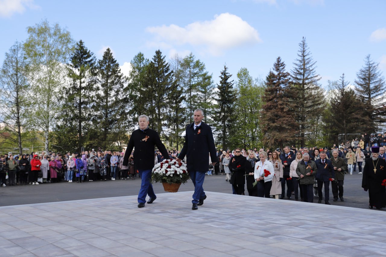 Почтили память погибших работников завода НПП «Исток» им. Шокина