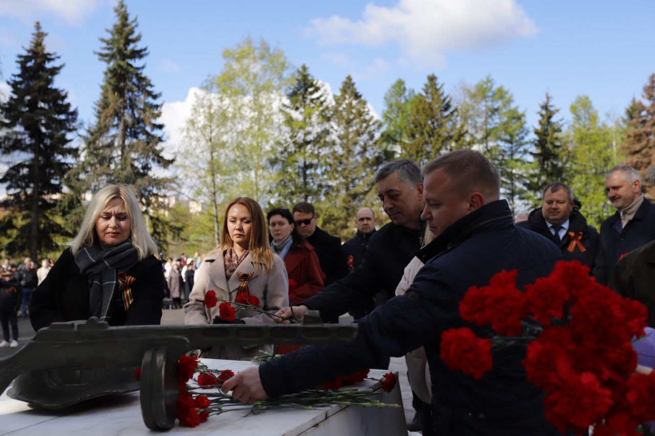 Почтили память погибших работников завода НПП «Исток» им. Шокина