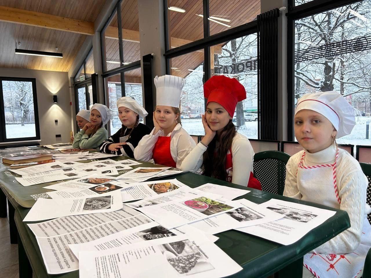 Во Фрязинском лесопарке отметили День Матери