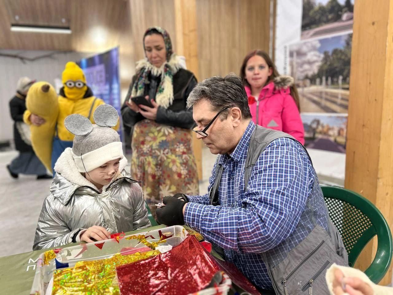 Во Фрязинском лесопарке отметили День Матери