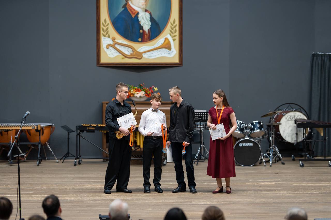 Юные фрязинцы выступили совместно со сводным международным духовым оркестром имени Должикова