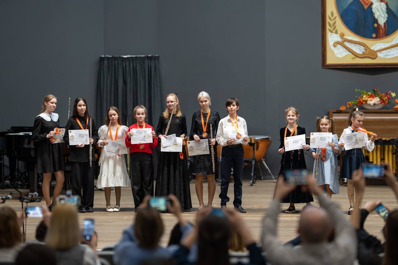 Юные фрязинцы выступили совместно со сводным международным духовым оркестром имени Должикова