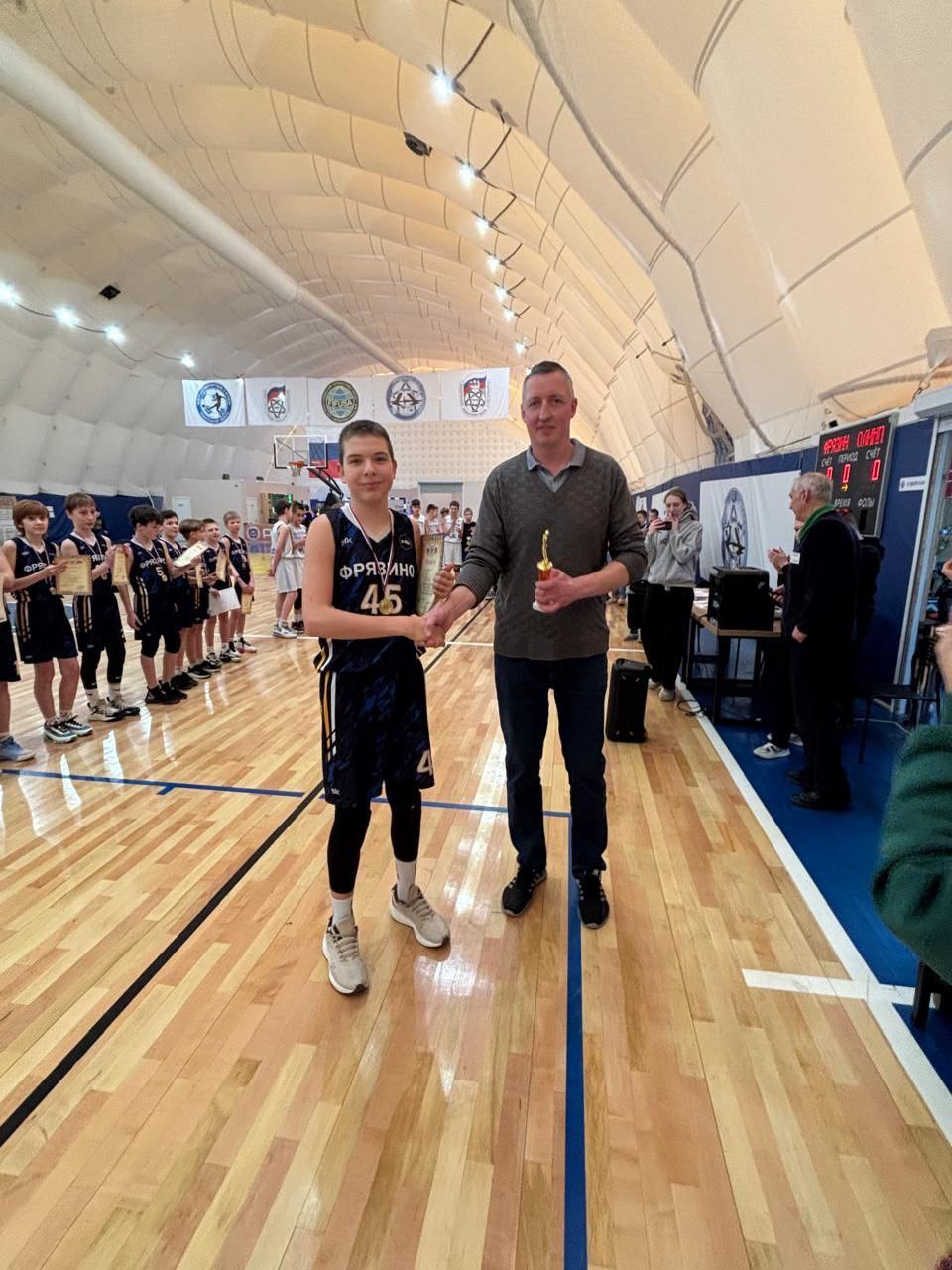 Триумф фрязинских баскетболистов на турнире «Путь к победе»!