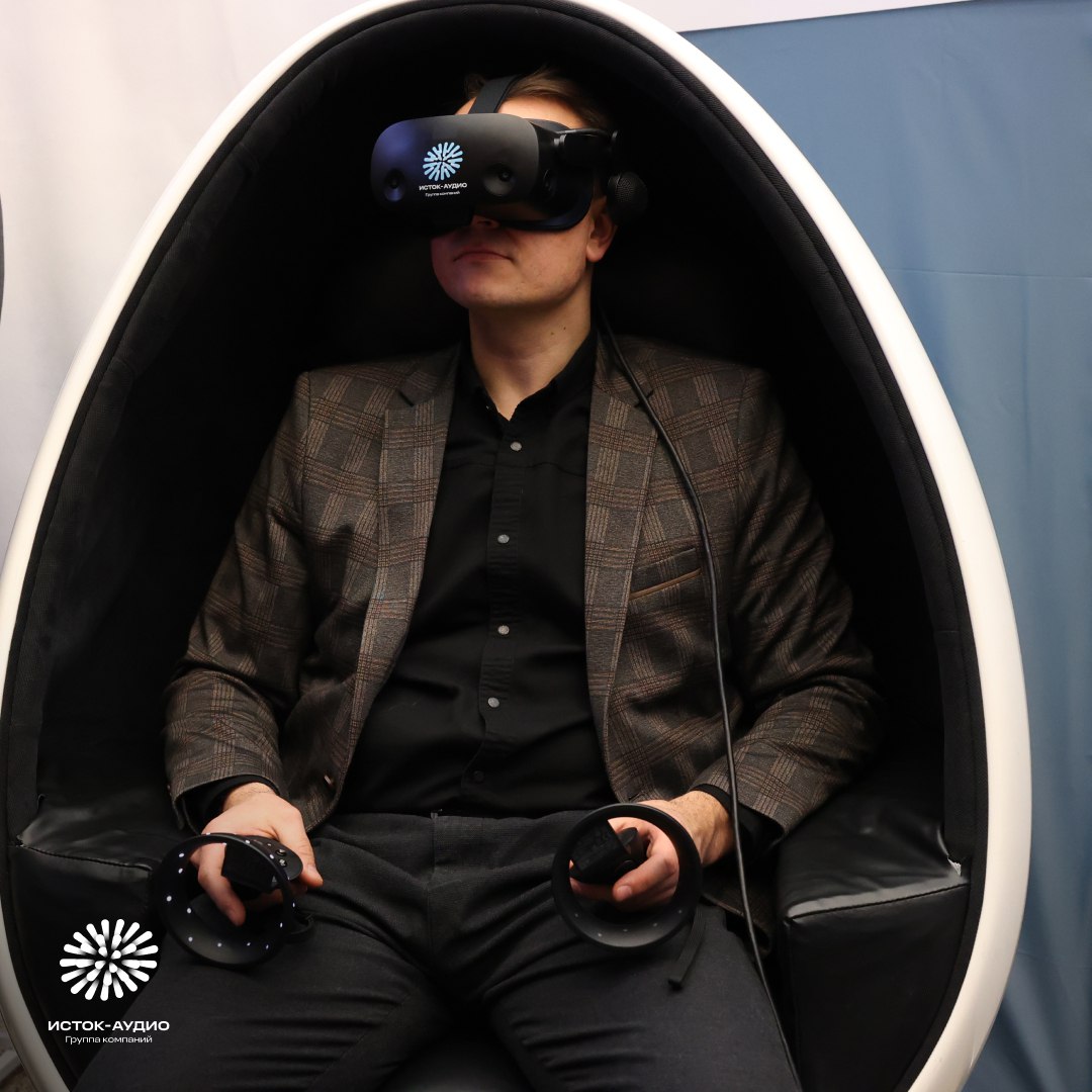 Комплекс «ФЛОУ» представили зампреду Совета безопасности РФ Дмитрию Медведеву