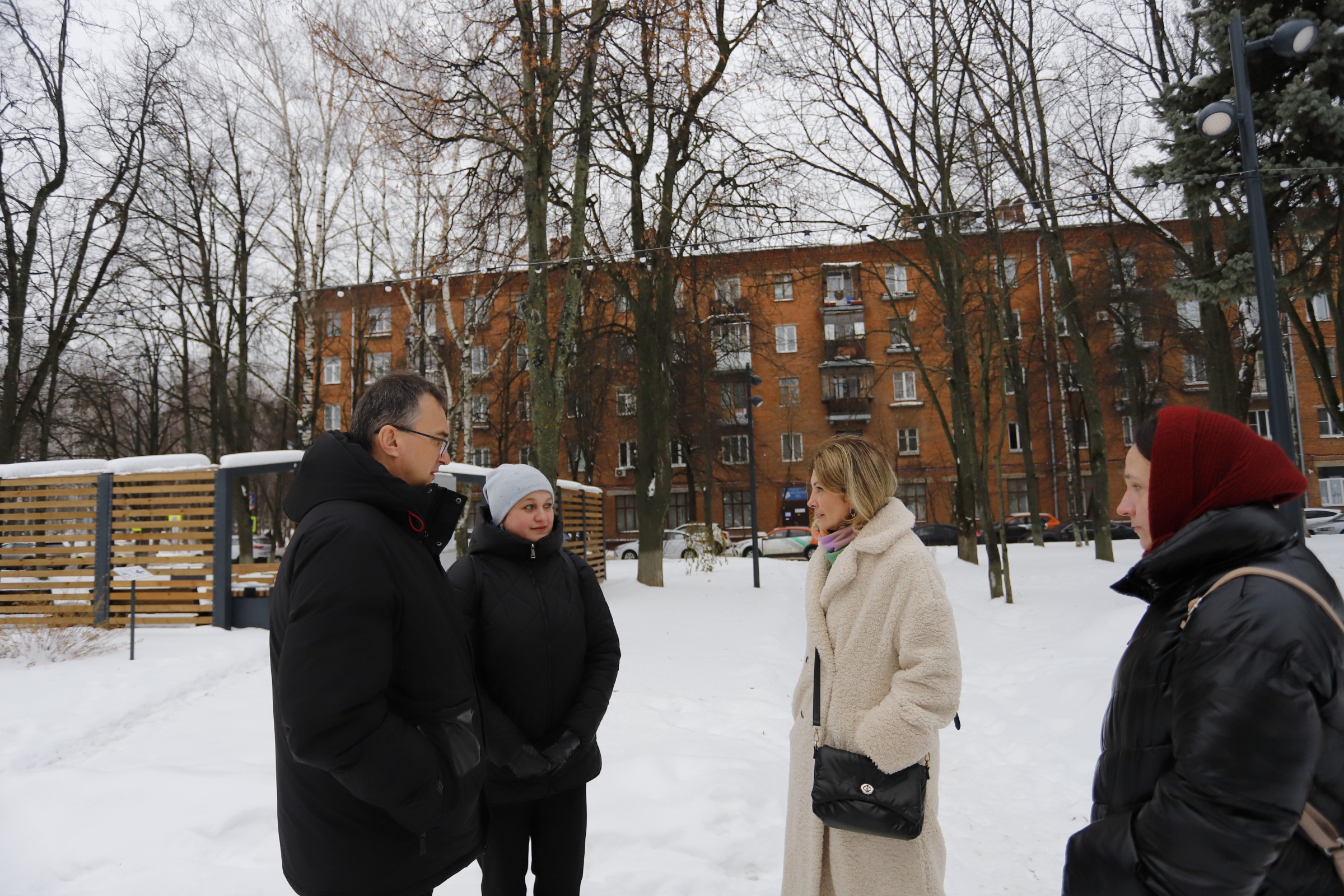 Обход территории. В.В. Оганезова