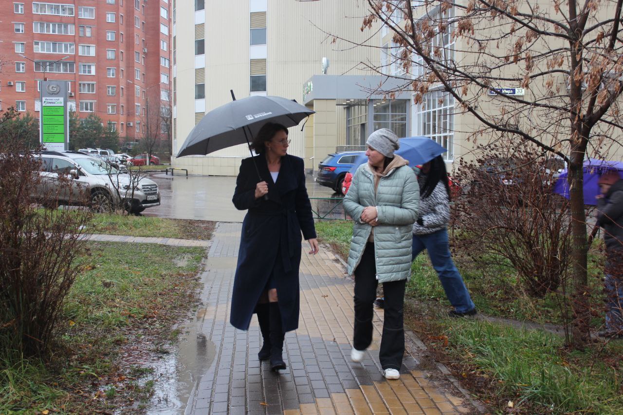 Обход территории Ю.М. Шувалова