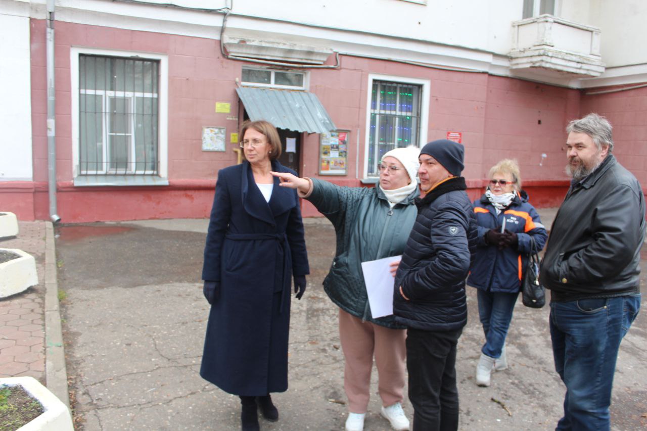 Обход территории Ю.М. Шувалова