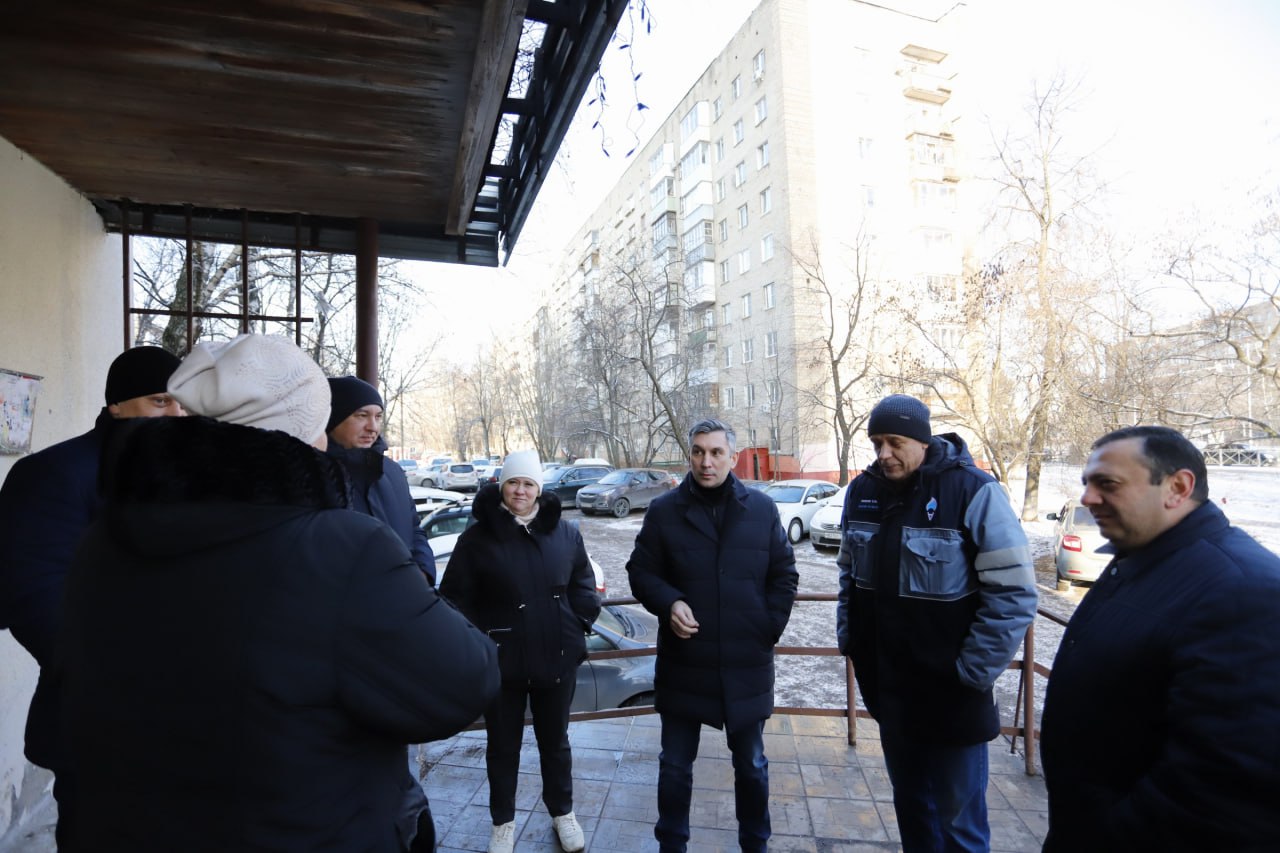 Нодар Бощеван провёл встречу с жителями дома №9 по проспекту Мира во Фрязино