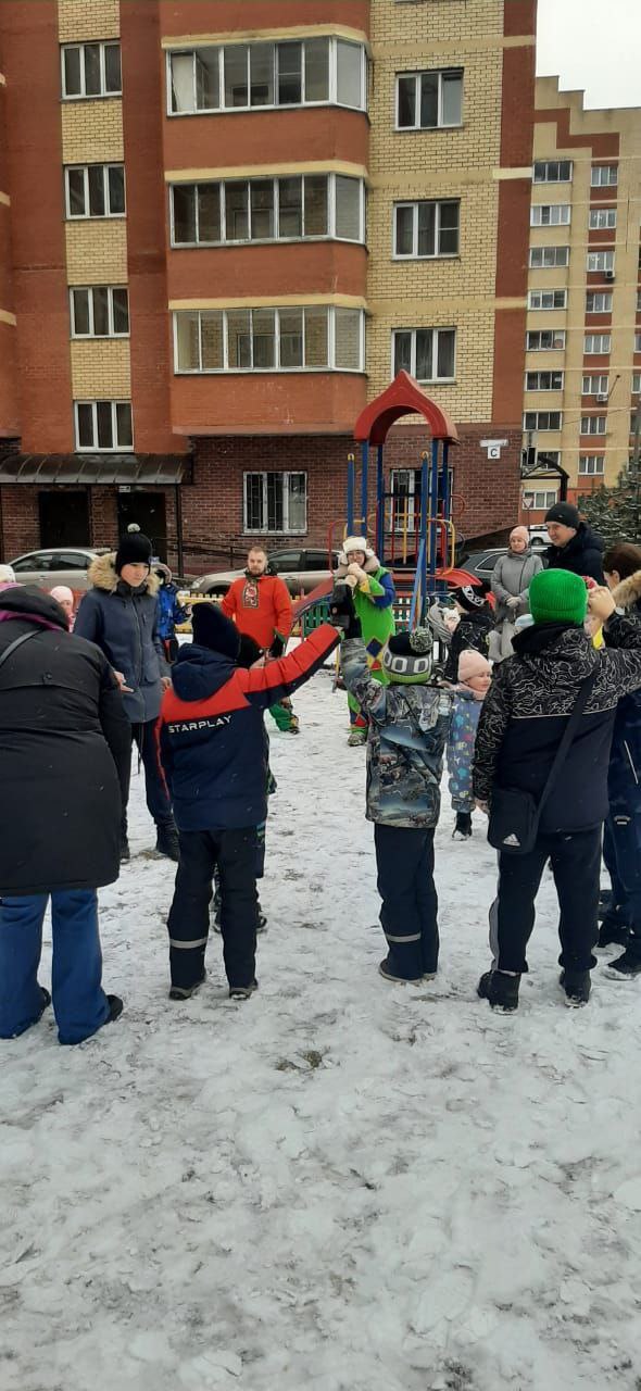 🥞🌞 Широкая Масленица по-фрязински: "ЭЖФ" организовала яркий праздник для жителей!