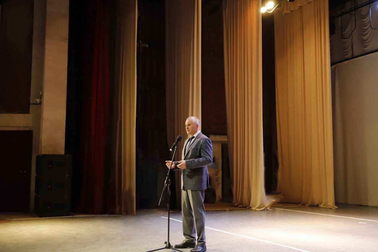 Глава г.о. Фрязино Дмитрий Воробьев, совместно с депутатом Государственной Думы Александром Толмачёвым отчитался о проделанной в городском округе Фрязино работе в рамках реализации партийных программ