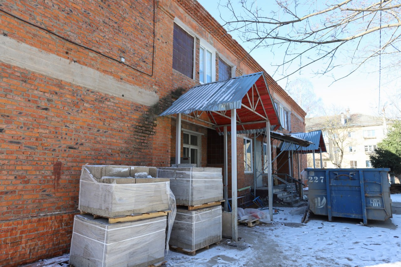 Продолжается капитальный ремонт детского сада №2 «Колокольчик»