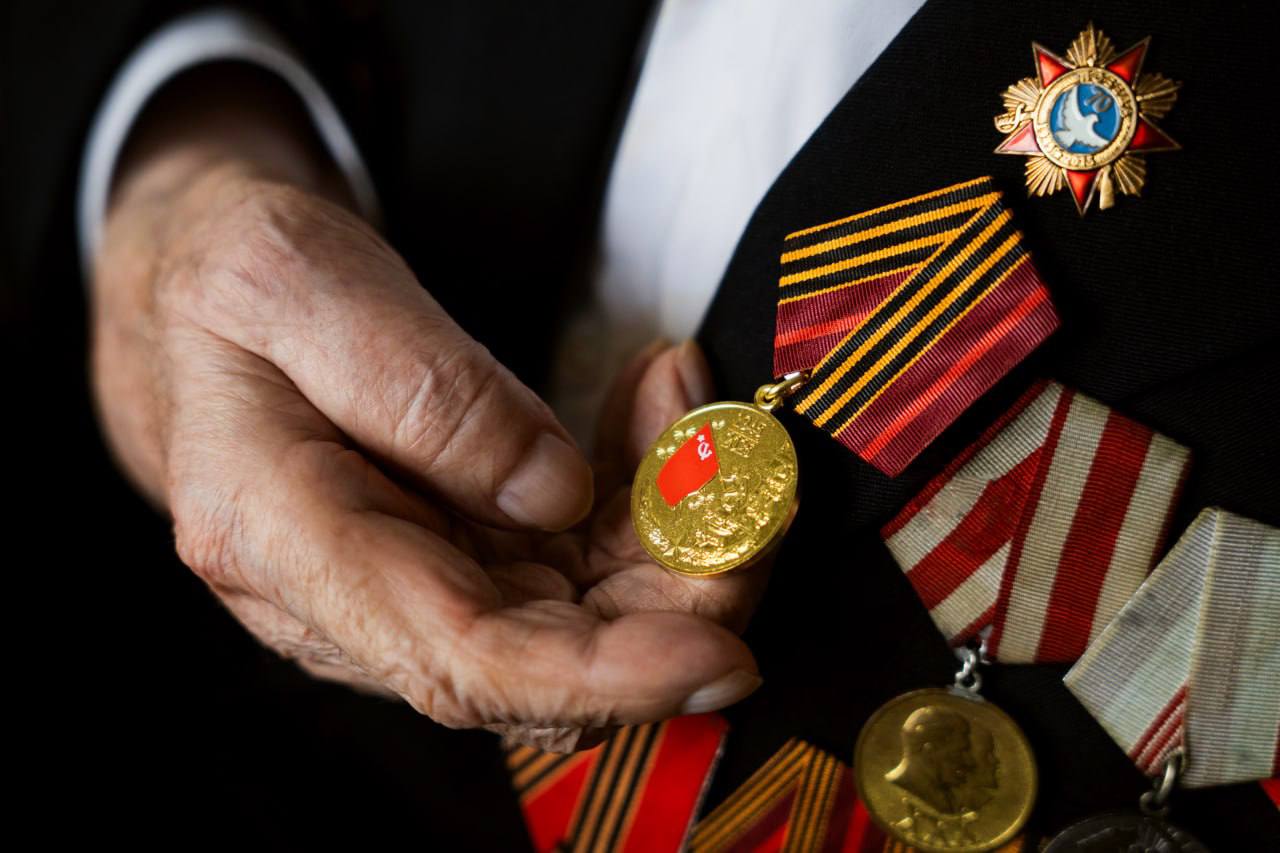 Ветераны Подмосковья получат единовременную выплату ко Дню Победы