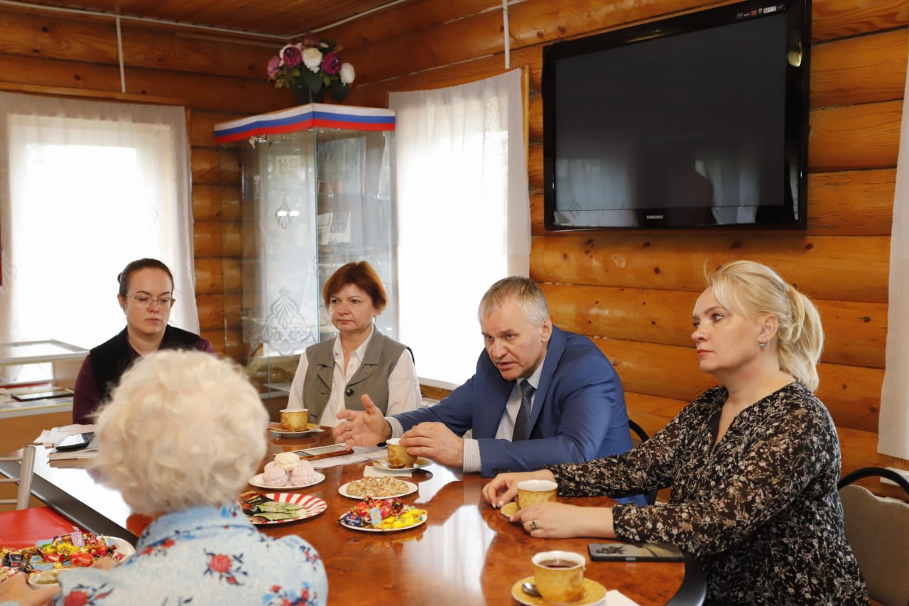 Состоялась очень важная и душевная встреча с представителями общественной организации «Дети войны»