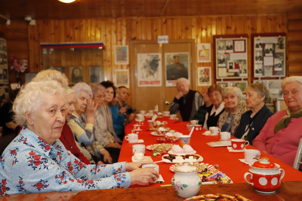 Состоялась очень важная и душевная встреча с представителями общественной организации «Дети войны»