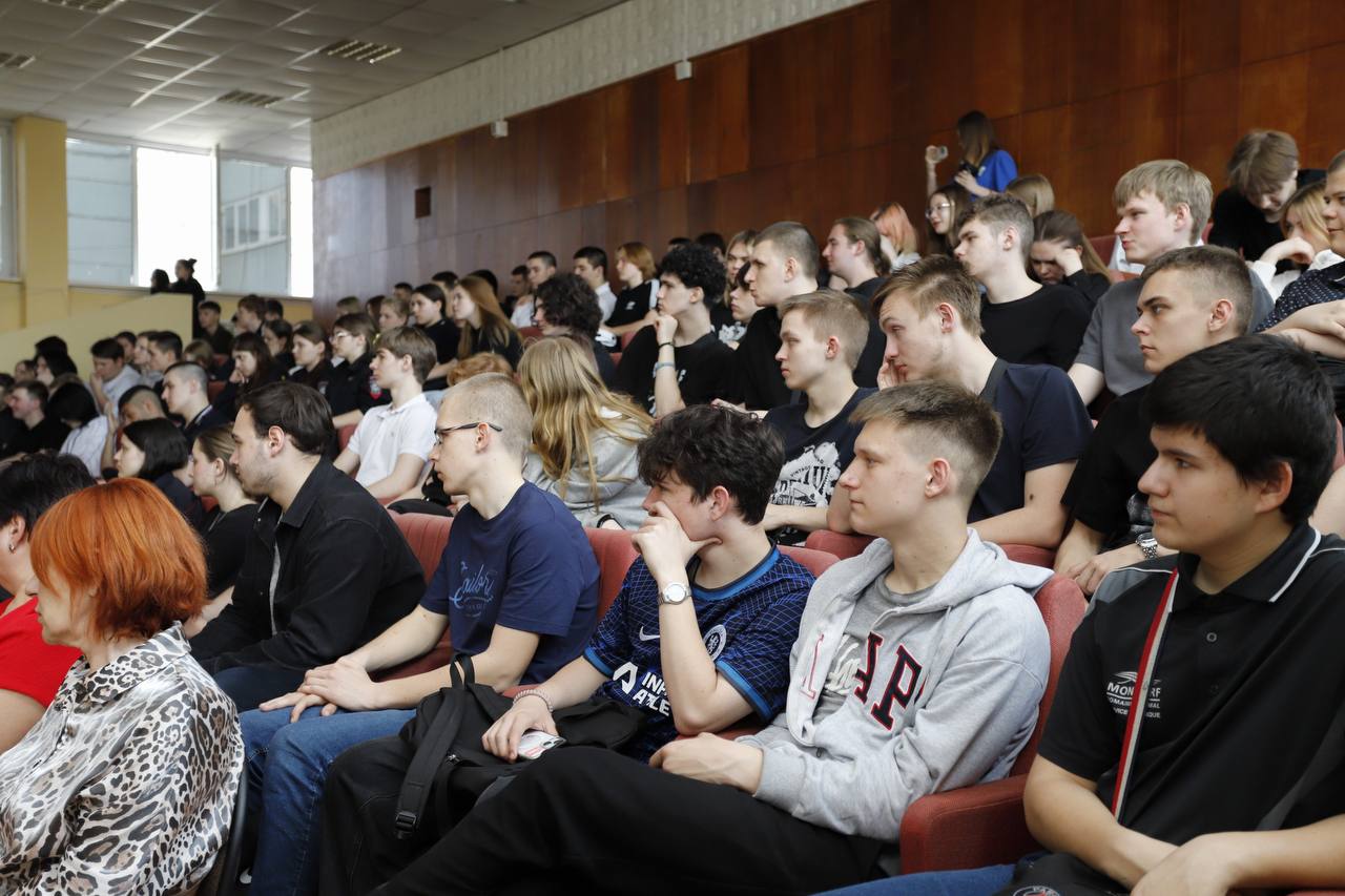 «ПолитЗавод»: стартовая площадка для будущих лидеров