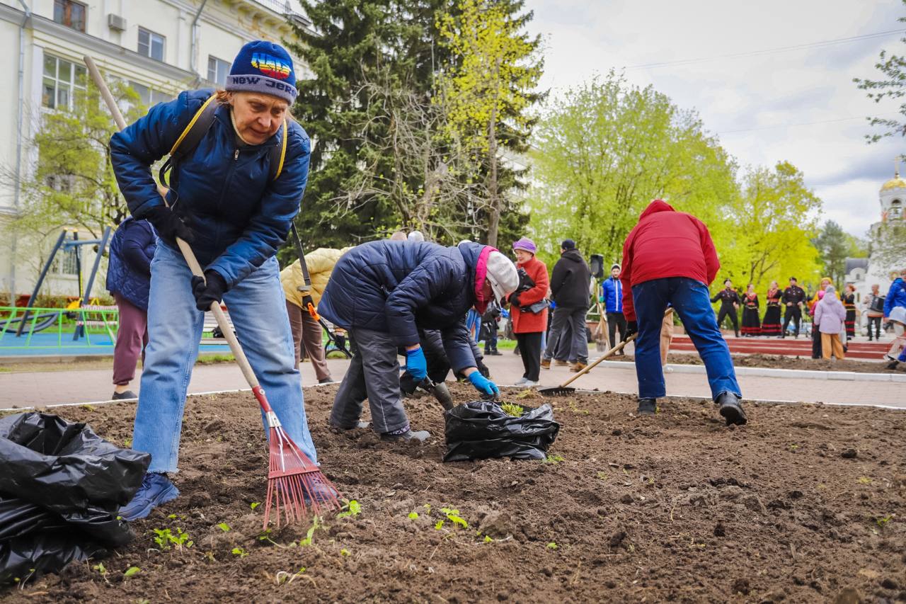 Фрязино присоединилось к Всероссийскому субботнику!
