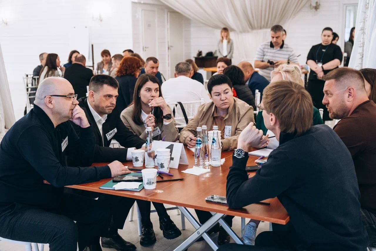 Большой командой из трёх округов - Щёлково, Фрязино, Лосино-Петровский - завершили предыдущую неделю стратегической сессией