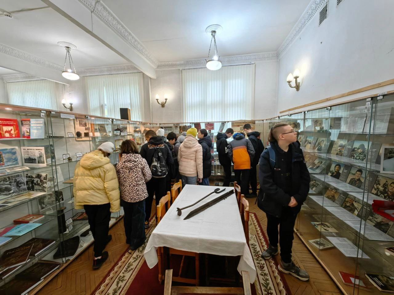 «Походы Первых»: Фрязинские школьники открывают историю родного наукограда!