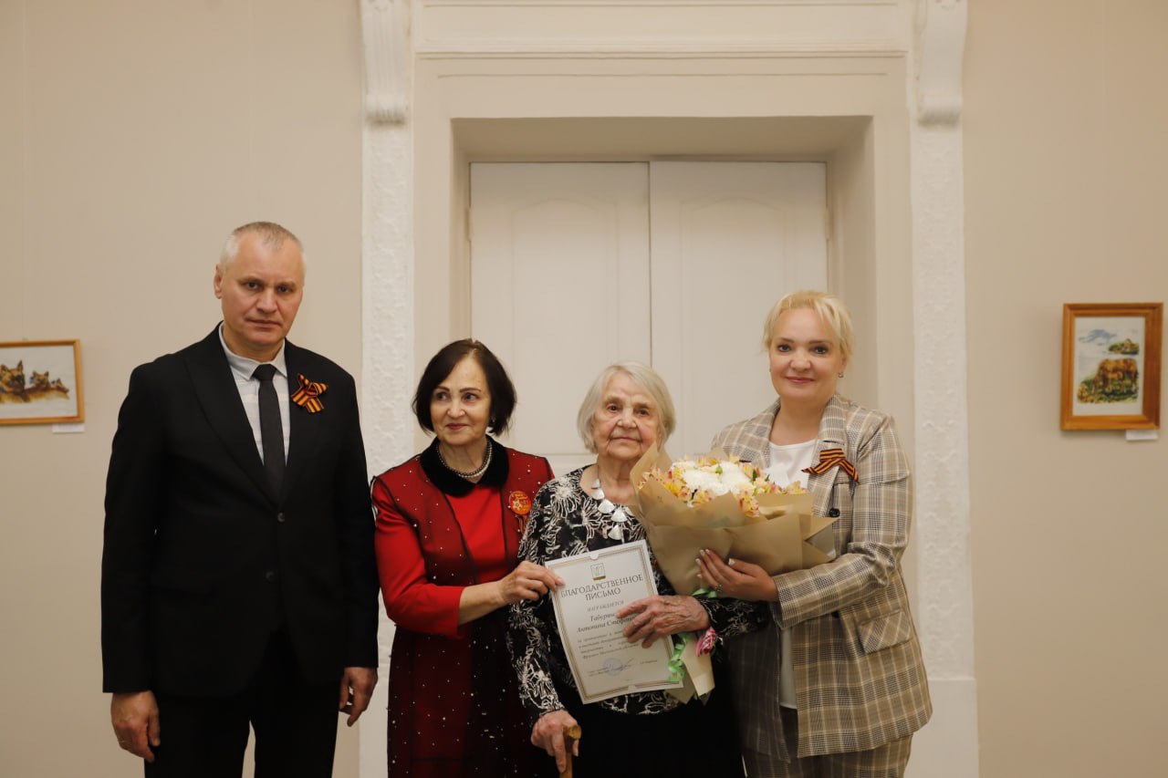 Концертная программа «Нам нужен мир» и открытие выставки 