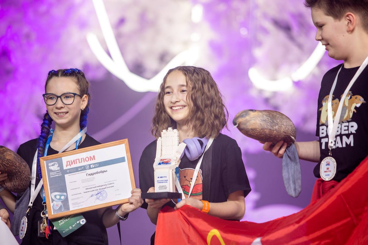 Фрязинские робототехники добились успеха на международном чемпионате «Сахалин 6.0»