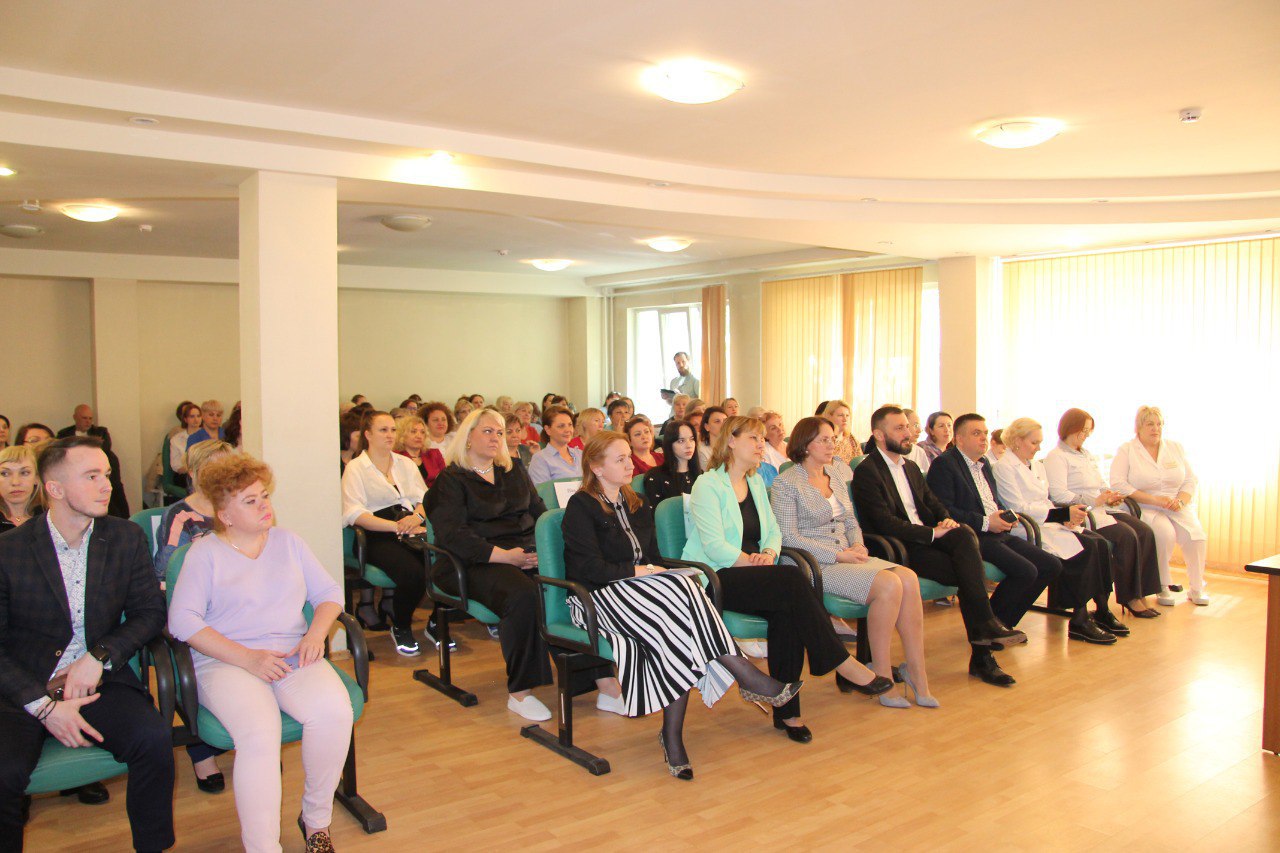 16 мая в актовом зале обособленного подразделения имени М.В. Гольца Щелковской больницы состоялось торжественное мероприятие, приуроченное к празднованию Международного дня медицинской сестры