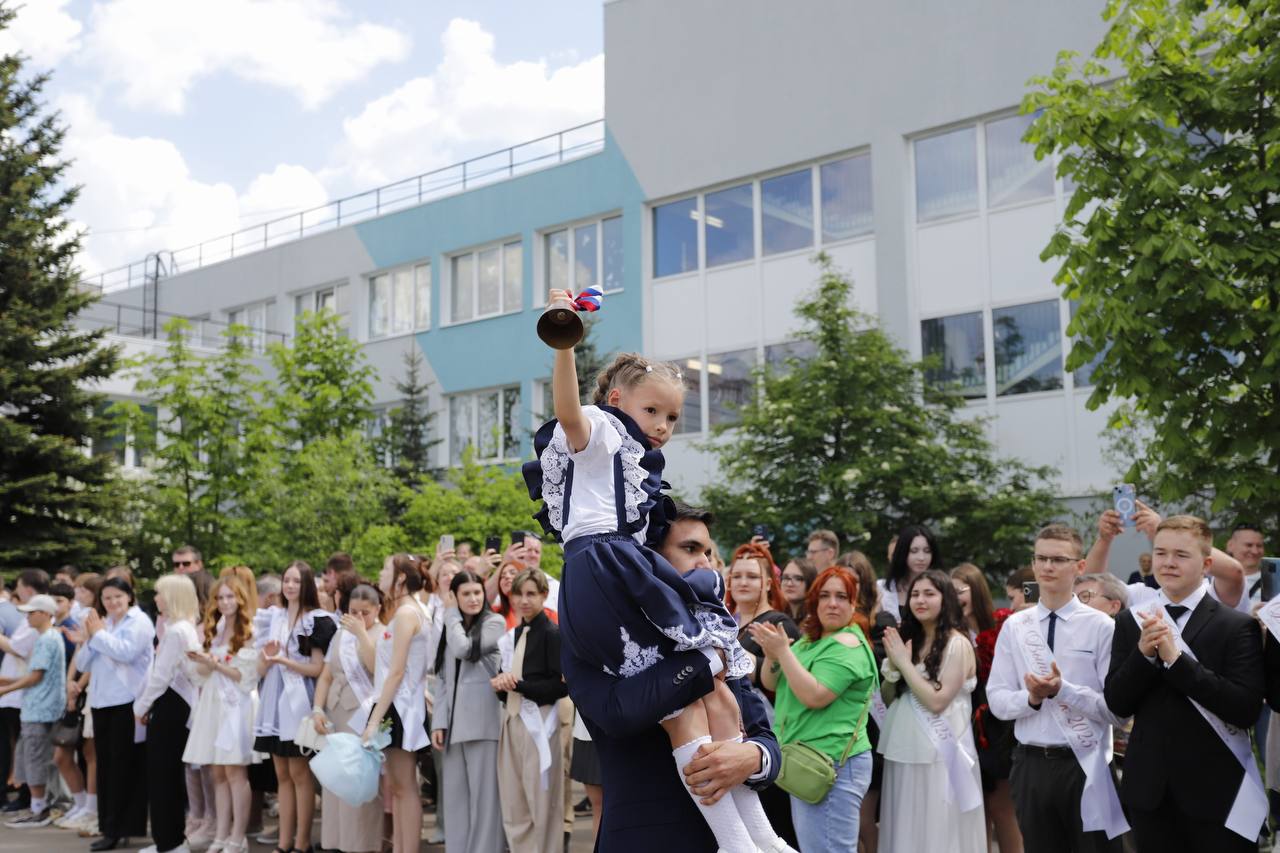 Во Фрязино завершилась череда последних звонков!