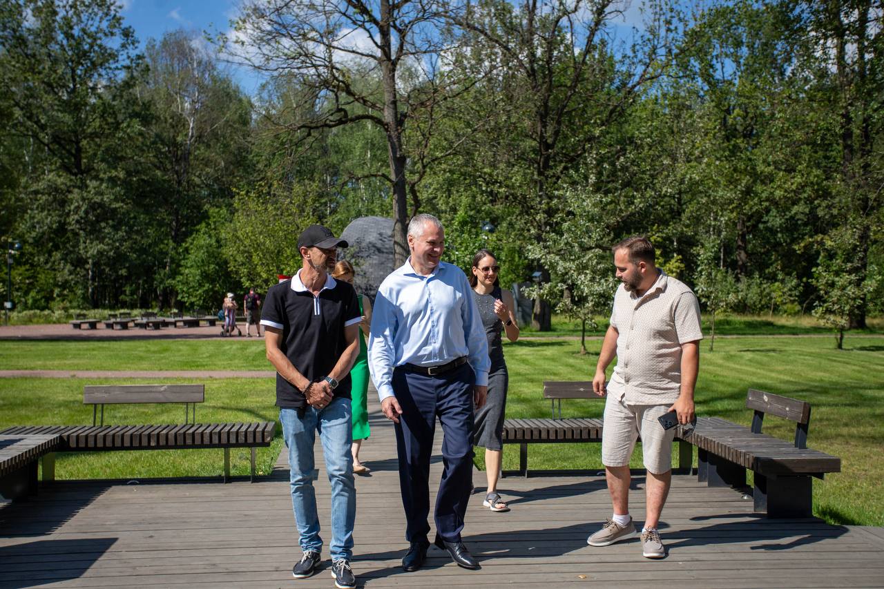 Глава городского округа Фрязино Дмитрий Воробьев встретился с ветераном специальной военной операции Иваном Короховым и его семьей