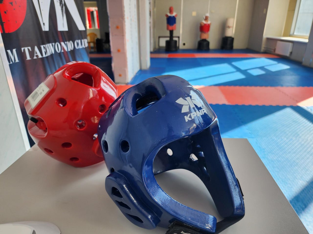 Отделение тхэквондо спортивной школы "Олимп" во Фрязино получило новое высокотехнологичное оборудование для тренировок!