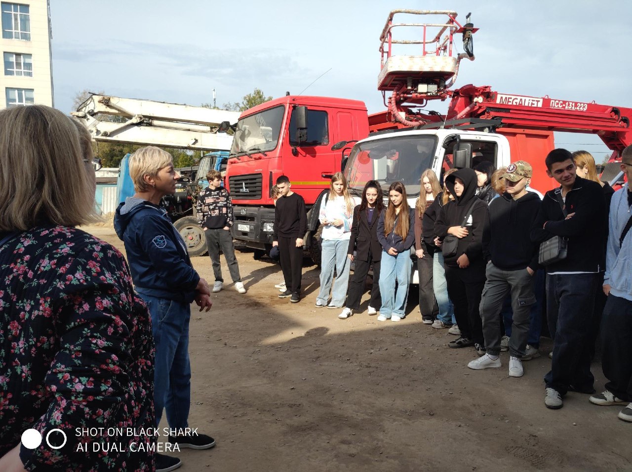 В рамках программы по содействию практической подготовке учащихся и профессиональной ориентации студенты Щёлковского колледжа посетили с экскурсией управляющую компанию ООО «Доброта» в г. Фрязино