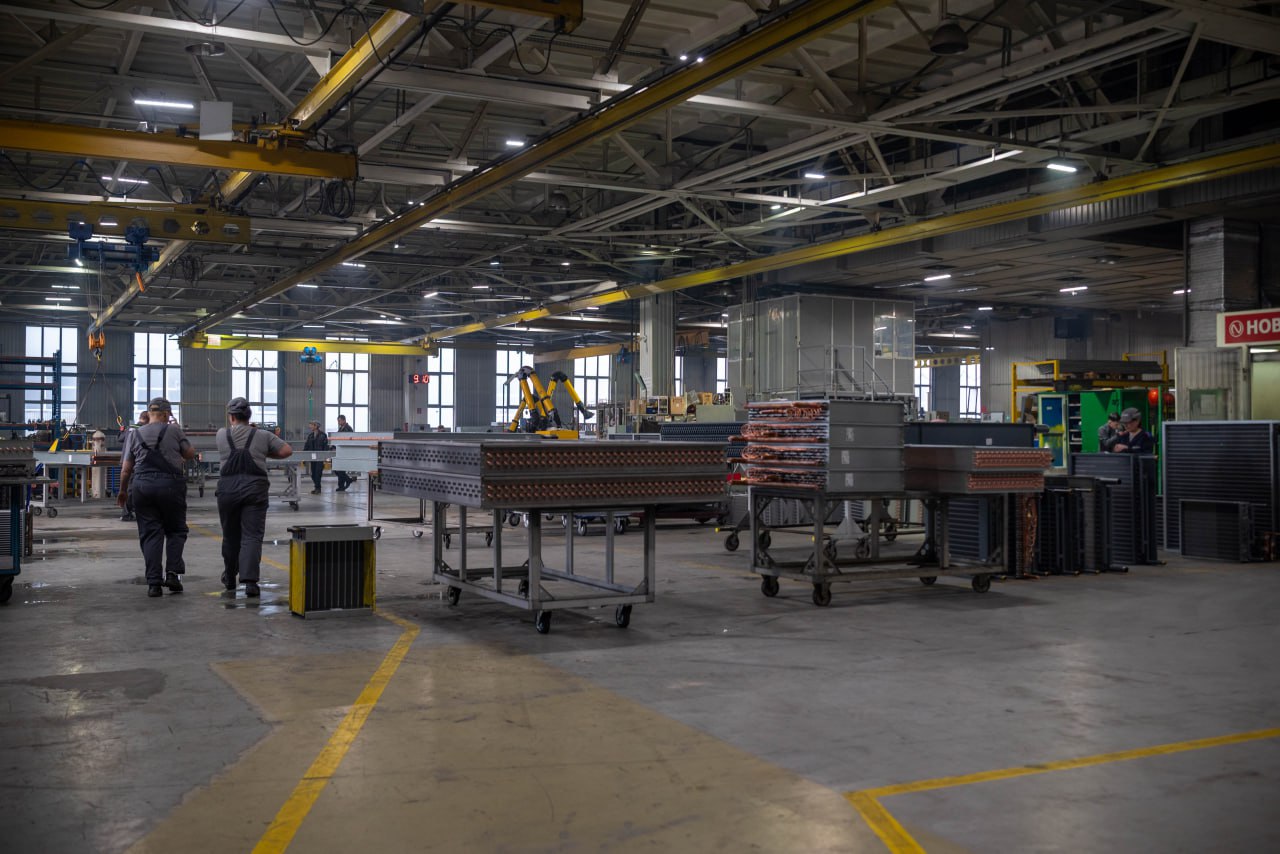 В рамках программы промышленный туризм Подмосковья для участников специальной военной операции и их семей 09 октября состоялась экскурсия по одному из ведущих предприятий городского округа Фрязино ООО «ВЕЗА»