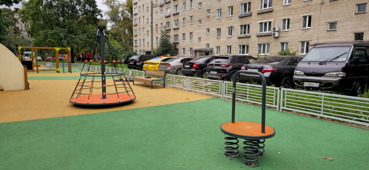 Во дворе домов №2 и №6 по проспекту Мира завершены работы по благоустройству