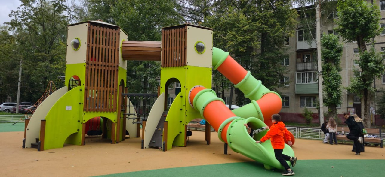 Во дворе домов №2 и №6 по проспекту Мира завершены работы по благоустройству