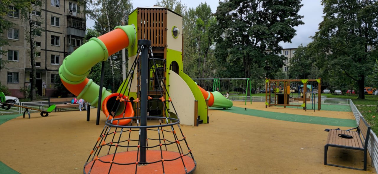 Во дворе домов №2 и №6 по проспекту Мира завершены работы по благоустройству