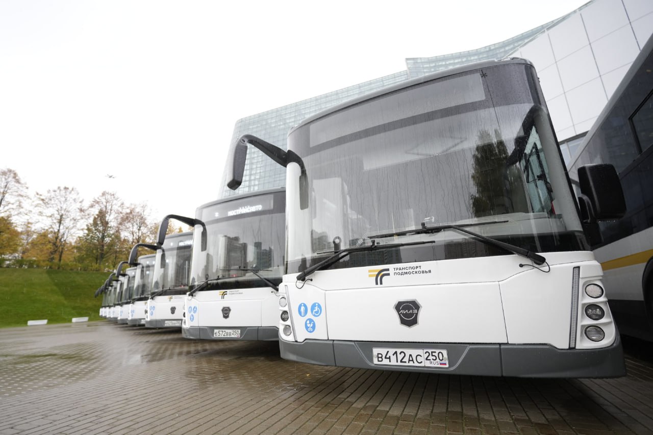 Сегодня передали «Мострансавто» 20 новых автобусов ЛиАЗ