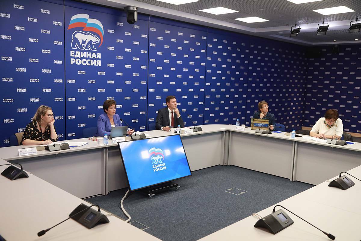 &laquo;Единая Россия&raquo; определила победителей Всероссийского конкурса лучших практик управления многоквартирными домами &laquo;Лучший дом. Лучший двор&raquo;