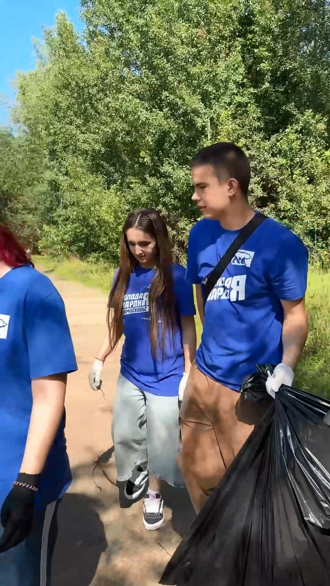 Фрязинская "Молодая Гвардия" навела порядок на берегу озера Большое!