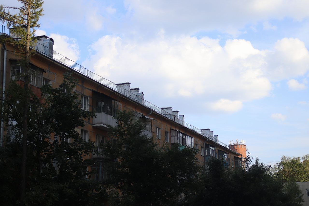 Глава городского округа Фрязино Дмитрий Воробьев провел встречу с жителями дома №31 по улице Ленина