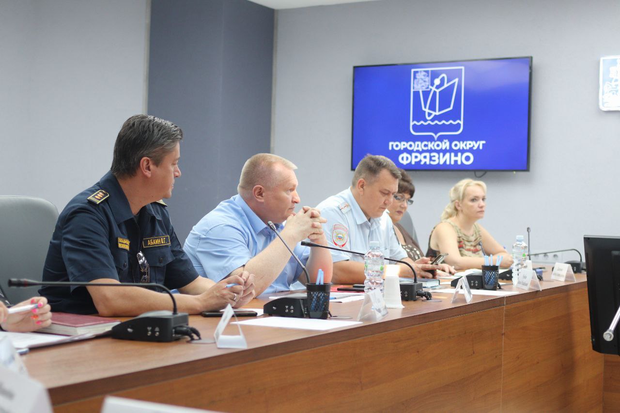 26 июля провели очередное еженедельное оперативное совещание с профильными службами и ведомствами